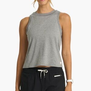 Brand new with tags Vuori grey energy tank top large women’s